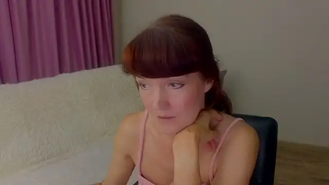 Snapshot of Fritha chatting on July 13, 2026, 7:02 pm Fritha online show from July 13, 2026, 7:02 pm