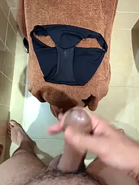 domjoab online show from October 27, 2025, 10:33 pm