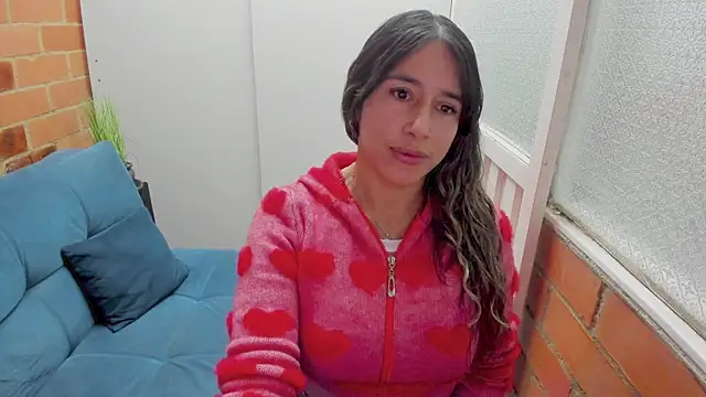 Snapshot of Penelope47 chatting on November 10, 2025, 7:52 pm Penelope47 online show from November 10, 2025, 7:52 pm