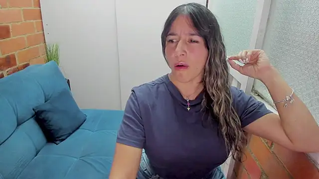 Snapshot of Penelope47 chatting on October 11, 2025, 7:37 pm Penelope47 online show from October 11, 2025, 7:37 pm