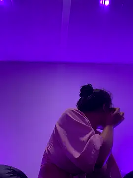 AbbyTaylorr online show from September 23, 2025, 2:40 am