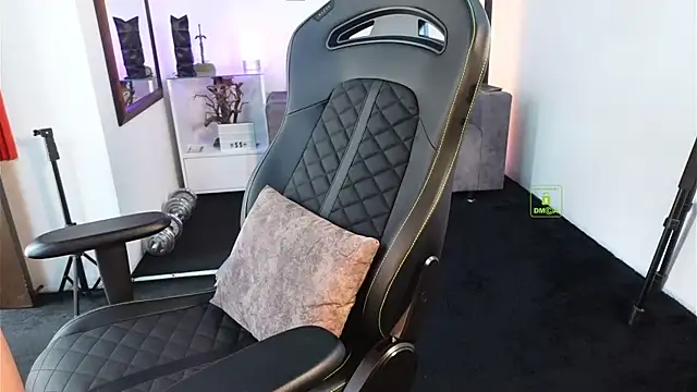 knimh online show from April 3, 2026, 5:08 pm