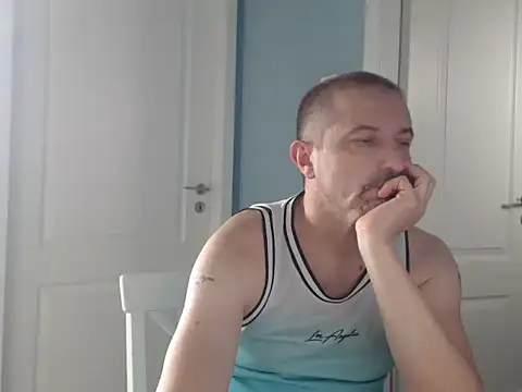 MisterFaithRO online show from June 7, 2026, 1:27 pm