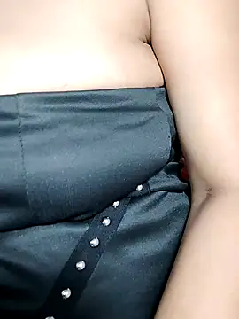 Snapshot of HotSpicyGujju chatting on February 22, 2025, 10:52 pm HotSpicyGujju online show from February 22, 2025, 10:52 pm