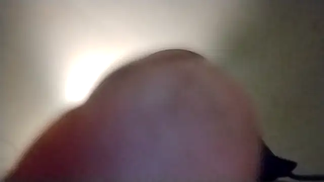 Snapshot of ThickDMatty@xh chatting on December 29, 2024, 11:18 am ThickDMattyxh online show from December 29, 2024, 11:18 am