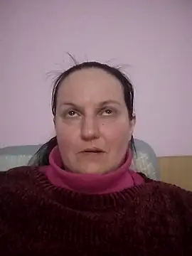 Snapshot of BustyLadyAlma chatting on February 18, 2026, 6:59 pm BustyLadyAlma online show from February 18, 2026, 6:59 pm