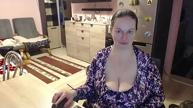 BustyLadyAlma online show from February 8, 2025, 5:29 am