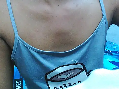 nica20 online show from October 15, 2025, 7:27 am