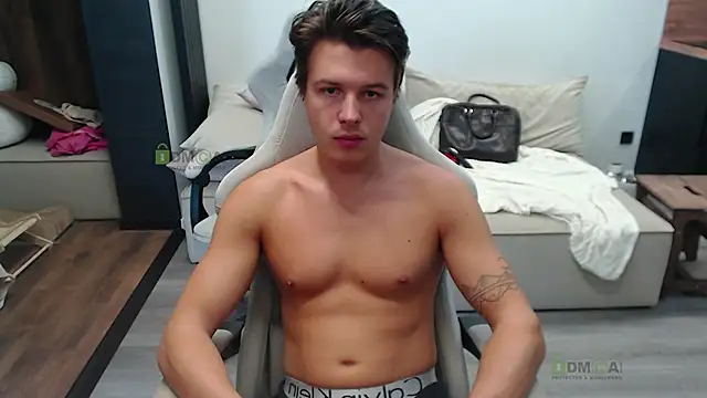 Snapshot of Sunny-Girl1 chatting on October 21, 2025, 6:35 am Sunny-Girl1 online show from October 21, 2025, 6:35 am