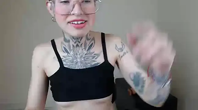 Snapshot of ArrangedFoot chatting on February 13, 2025, 9:38 pm ArrangedFoot online show from February 13, 2025, 9:38 pm