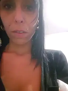 misscectito13 online show from September 23, 2025, 7:43 pm