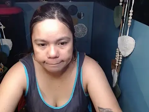 ambersmile online show from October 18, 2025, 9:28 pm