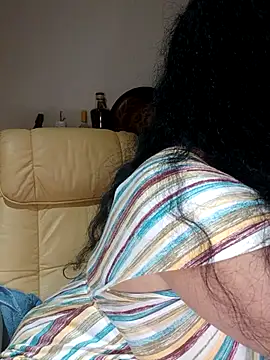 Snapshot of PichyPrettyPussy chatting on October 28, 2025, 6:40 pm PichyPrettyPussy online show from October 28, 2025, 6:40 pm