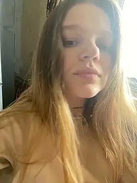 Snapshot of -MimmiLissa- chatting on April 22, 2026, 10:11 am -MimmiLissa- online show from April 22, 2026, 10:11 am