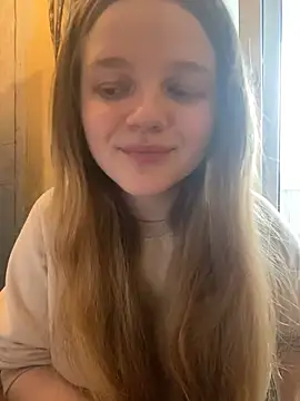 Snapshot of -MimmiLissa- chatting on April 23, 2026, 12:11 pm -MimmiLissa- online show from April 23, 2026, 12:11 pm