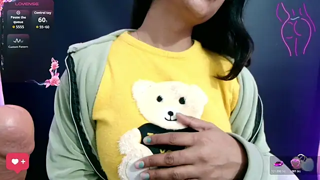 DesiZoya online show from January 11, 2026, 7:54 pm