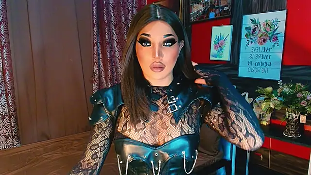 trixxielicious online show from November 12, 2025, 9:18 pm