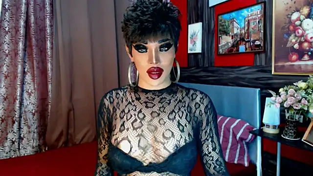 Snapshot of trixxielicious chatting on March 4, 2025, 11:43 pm trixxielicious online show from March 4, 2025, 11:43 pm