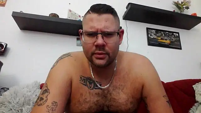 sexykevin17cm online show from December 22, 2025, 3:23 pm