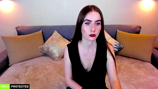 TheWoman   online show from December 10, 2024, 7:11 pm