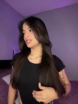 Snapshot of Sammy_pink chatting on March 19, 2025, 12:15 am Sammy pink online show from March 19, 2025, 12:15 am