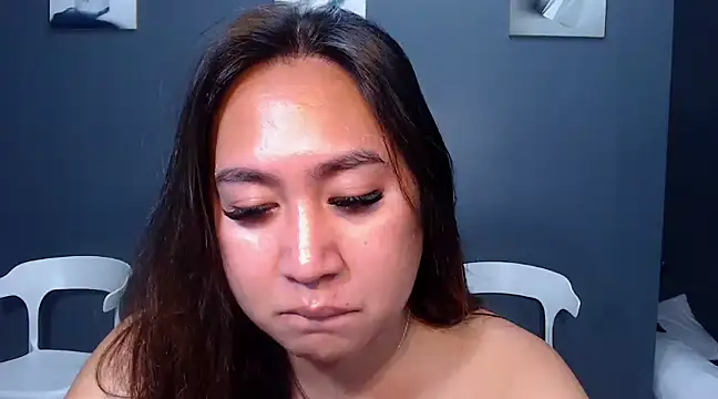 HOTTESTCANDYTS online show from December 6, 2024, 8:45 pm