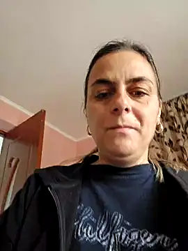 IsabelleCraft online show from March 23, 2025, 7:20 am