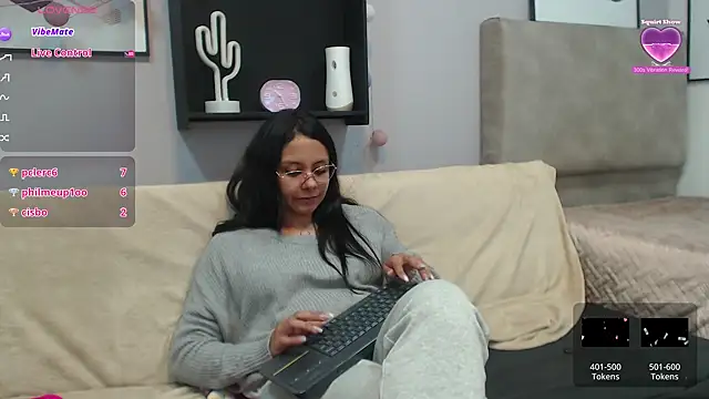 Snapshot of valevicious chatting on February 26, 2025, 5:42 pm valevicious online show from February 26, 2025, 5:42 pm