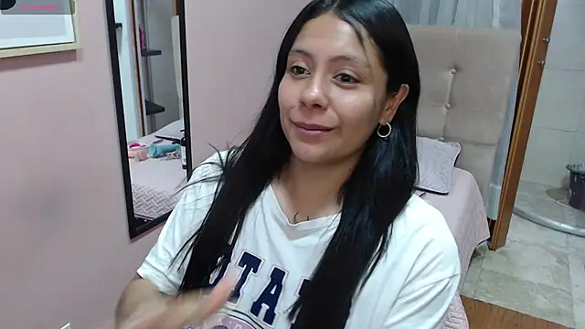 Snapshot of valevicious chatting on February 17, 2025, 10:49 pm valevicious online show from February 17, 2025, 10:49 pm