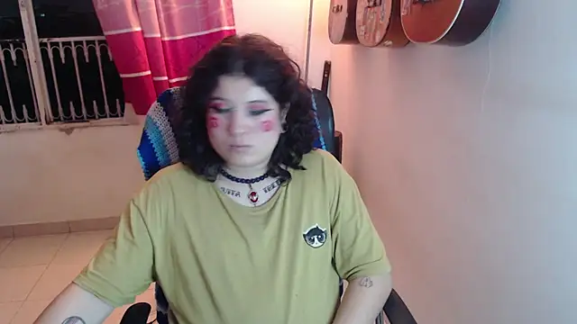 Smoke trip Alicia online show from October 10, 2025, 5:08 am