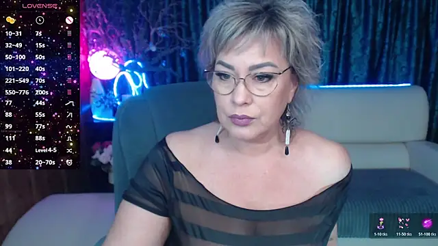 Snapshot of Ellen_Ripley chatting on May 7, 2026, 11:35 am Ellen Ripley online show from May 7, 2026, 11:35 am