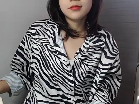 Bigg Pussyy Catt online show from December 20, 2024, 7:01 am