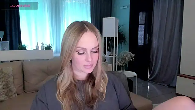 Libby Nora online show from February 8, 2025, 12:50 pm