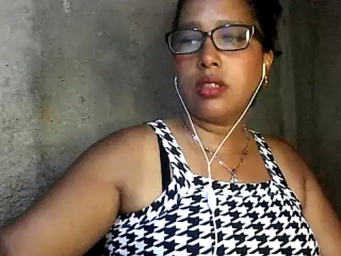 Damita999 online show from February 21, 2025, 4:37 pm