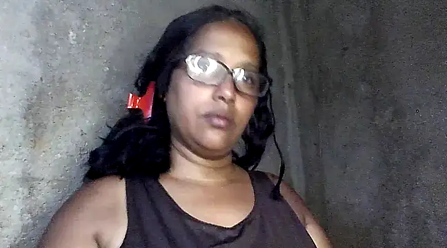 Damita999 online show from February 19, 2025, 8:31 pm