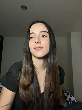 swrennn19 online show from November 7, 2025, 9:08 pm