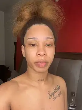 nikkiibabby online show from February 27, 2025, 1:41 am