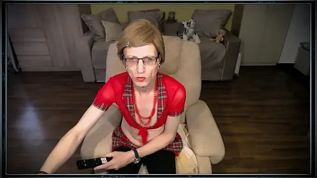 Snapshot of clementine chatting on February 27, 2026, 9:53 am clementine online show from February 27, 2026, 9:53 am