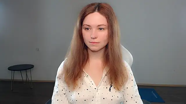Snapshot of BettyGinger chatting on December 9, 2024, 9:05 pm BettyGinger online show from December 9, 2024, 9:05 pm