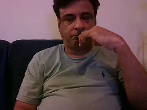 Snapshot of desipapaxxx chatting on February 25, 2025, 6:01 pm desipapaxxx online show from February 25, 2025, 6:01 pm