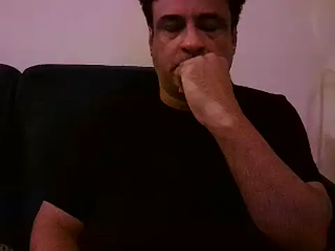 Snapshot of desipapaxxx chatting on March 2, 2025, 4:03 pm desipapaxxx online show from March 2, 2025, 4:03 pm