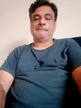 Snapshot of desipapaxxx chatting on September 19, 2025, 12:53 pm desipapaxxx online show from September 19, 2025, 12:53 pm