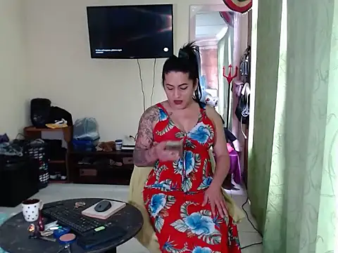 Sashaferrari2000 online show from April 3, 2026, 5:41 pm