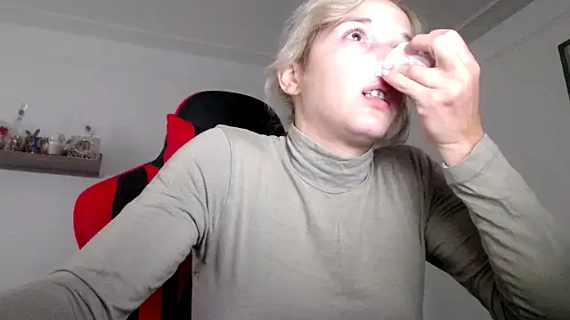 Snapshot of SexxyLety chatting on October 18, 2025, 12:07 pm SexxyLety online show from October 18, 2025, 12:07 pm