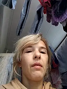 Snapshot of SexxyLety chatting on October 21, 2025, 6:13 am SexxyLety online show from October 21, 2025, 6:13 am