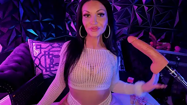 NatashaxoBangs online show from March 3, 2026, 3:57 am