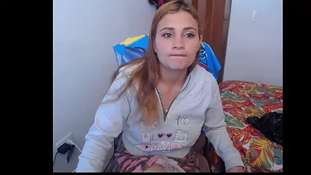 Snapshot of Mia_davis01 chatting on February 1, 2025, 2:45 pm Mia davis01 online show from February 1, 2025, 2:45 pm