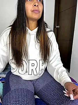 sandylau online show from September 8, 2025, 9:03 pm