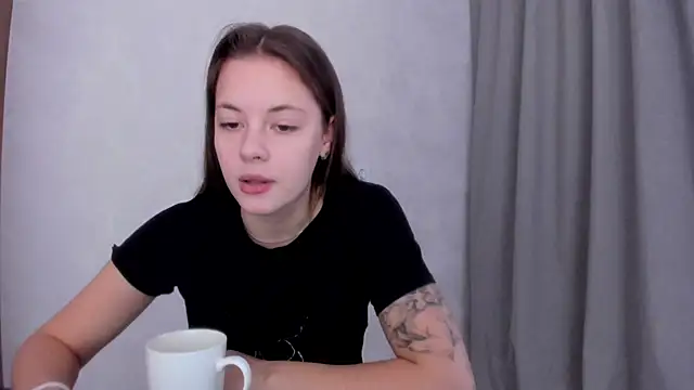 why again me online show from January 18, 2025, 1:40 pm