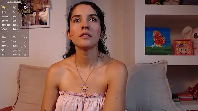 lailypink online show from February 25, 2026, 11:59 pm